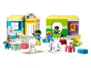 Lego 10992 Life at the Day-Care Center (Жизнь в Детском саду)