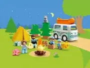 Lego 10946 Family Camping Van Adventure (Семейное приключение на микроавтобусе)
