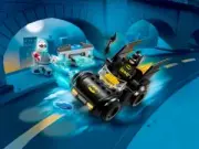 Lego 76301 Batman & Batmobile vs. Mr. Freeze (Бэтмен на Бэтмобиле против мистера Фриза)
