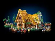Lego 43242 Snow White and the Seven Dwarfs' Cottage (Домик Белоснежки и семи гномов)