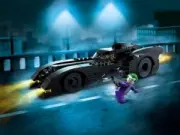 Lego 76224 Batmobile: Batman vs. The Joker Chase (Бэтмобиль: Погоня Бэтмена за Джокером)